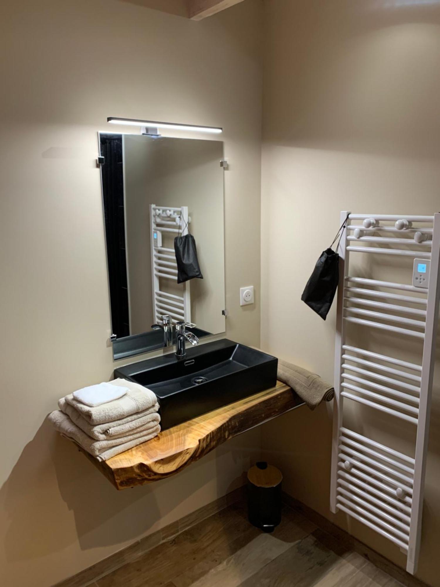 Les Gites Du Canal Gujan-Mestras Room photo